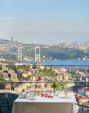 Raffles İstanbul, Condé Nast Traveler Okuyucu Seçimi Ödülleri'nde Türkiye'nin En İyi Oteli Unvanını Kazandı!