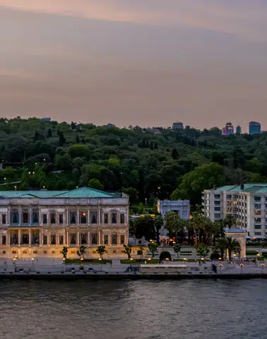Çırağan Sarayı ve Genel Müdürü, Küresel Turizm Zirvesi'nde Ödüllerle Taçlandırıldı