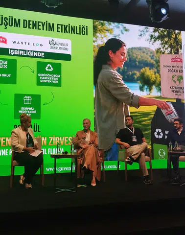 Kazandıran Peynirler Projesi, Güvenilir Ürün Zirvesi'nde İki Ödül Birden Kazandı!