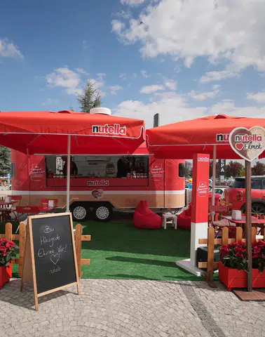 Nutella Cafe İzmir’de Açıldı: Boyoz ve Kumru İle Lezzet Dolu Bir Deneyim!