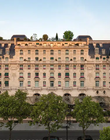 The Peninsula Paris, Pasta Ustası Anne Coruble ve Chaumet'ten İlham Veren Şık Noel Lezzeti!