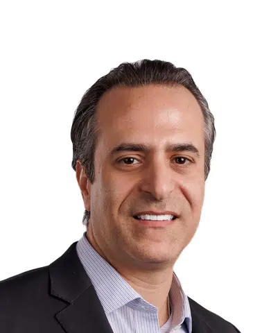 Şişecam'da Yeni Dönem: Yılmaz Erceyes, Pazarlama Genel Müdür Yardımcısı Olarak Göreve Başladı