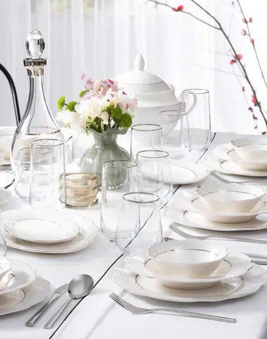 Ramazan Sofralarını Süsleyen Pierre Cardin Şıklığı