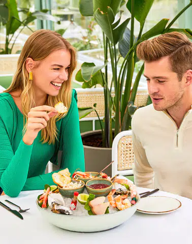 Ritz-Carlton İstanbul'da Unutulmaz Bir Sevgililer Günü Deneyimi