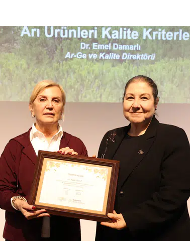 Balparmak, 8 Mart Dünya Kadınlar Günü'nü Kadın Arıcılarla Birlikte Coşkuyla Karşıladı!