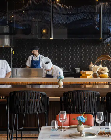Bodrum Gündoğan'da Denizden Restoran Açıldı: MasterChef Mehmet Yalçınkaya İmzasıyla Yeni Lezzet Durakları Duyuruldu!