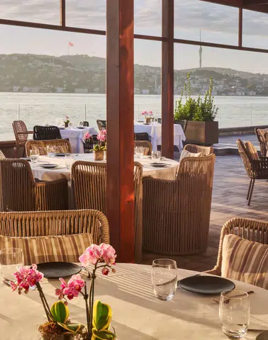 Mandarin Oriental Bosphorus'tan Anneler Günü'ne Özel Şık Bir Deneyim Sunumu!