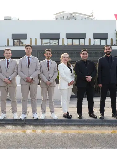 Alaz Restoran, Mehmet Yalçınkaya'nın İmzasıyla Birinci Yaşını Coşkuyla Kutladı!