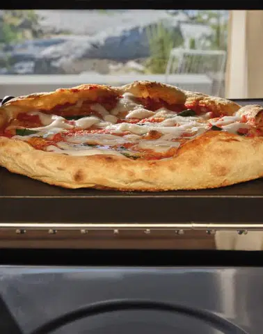 Electrolux PizzaExpert: Sadece 2,5 Dakikada Mükemmel Pizza Deneyimi!