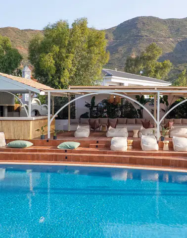 Marmaris'te Yetişkinlere Yönelik Yaz Keyfi: Martı La Perla, "July Fest" İle Unutulmaz Bir Tatil Sunuyor!