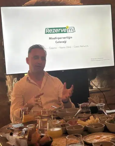 Yapay Zeka Devrimi, Restoran Rezervasyonlarında Yeni Bir Dönem Açıyor!