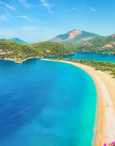 ENUYGUN.com'dan Yaz Tatili Rehberi: Türkiye'nin En Gözde Plaj Destinasyonları