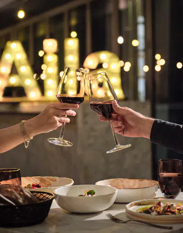 İki Usta Şefin Buluştuğu Aile Restoranı: Eşsiz Dört Elli Yemek Deneyimi!
