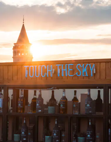 Sky Karaköy, Sonbaharın Şehrin Renkleriyle Harmanlandığı Nokta Olmaya Devam Ediyor!