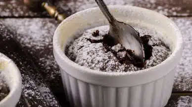 Dünya Çikolata Günü’ne özel çikolatalı sufle tarifi…