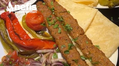 Ev Yapımı Adana Kebap (Ev Yapımı Lavaş)