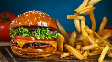 Marmo Burger & Drink: Sokak Lezzetlerinin Yeni Adresi