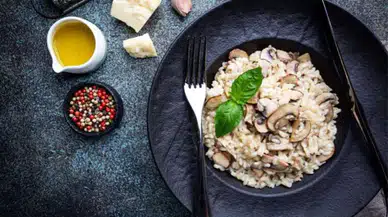 Risotto nasıl yapılır? Adım adım mantarlı risotto tarifi…