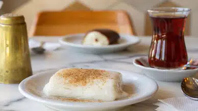 Yalancı tavuk göğsü nasıl yapılır? Püf noktalarıyla yalancı tavuk göğsü tarifi…