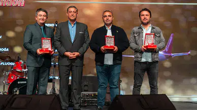 Corendon Turizm Grubu, 2026’yı Antalya’da gerçekleştirdiği geleneksel yılbaşı partisinde çalışanlarıyla birlikte kutladı.