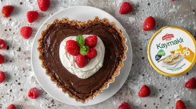 Aşkın Lezzetli Hali: Kaymaklı ile İki Kişilik Mutluluğa Yolculuk