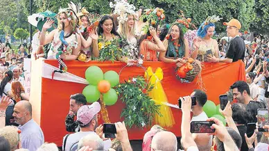 Adana'da Portakal Çiçeği Festivali Renkli Görüntülerle Şenlendi!