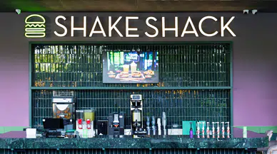 Zorlu Alışveriş Merkezi'nde Shake Shack Rüzgarı: Şehrin Yeni Tat Duraklarıyla Tanışın!