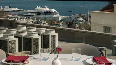 İstanbul'un Merkezinde, RHM Teras Restoran ile Lezzet Yolculuğuna Çıkın!
