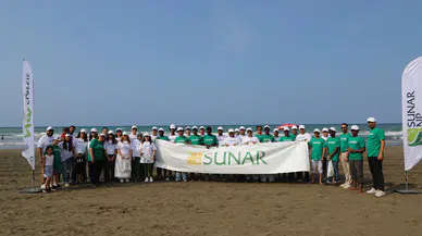 Sunar Yatırım, Adana'nın Karataş Sahili'nde "Plastiksiz Temmuz" etkinliği çerçevesinde gönüllü çevre temizliği düzenledi.
