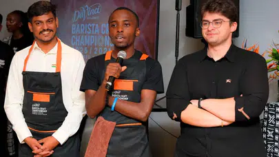 Türkiye'nin Gururu: Çetin Alpay, 2025-26 DaVinci Gourmet Barista Craft Şampiyonası MISA Bölge Finali'nde Birinciliği Elde Etti!