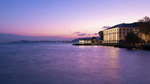 Shangri-La Bosphorus, İstanbul: Türkiye'nin En İyi Oteli ve Dünyanın İlk Beşinde!