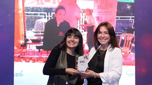 Itz Nutz İki Ödül Birden Kazandı!