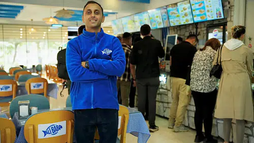 Foça'nın Ekonomisi: Gastronomi Turizmi ile Canlanıyor