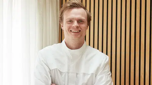 İskandinav Mutfağının Yıldız İsimlerinden Şef Alex Nietosvuori, Chef's Kitchen'da Misafirlerin Lezzetlerine Dokunuşta Bulunuyor!