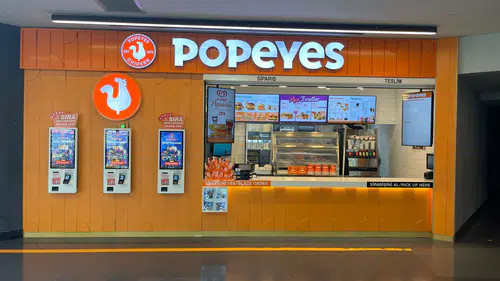 Popeyes® İstanbul Ataşehir Barbaros Mahallesi'nde Kapılarını Açtı!