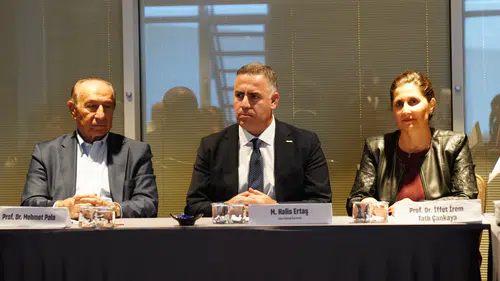 Talya, Gıda Takviyeleri ve Aromaterapi Üzerindeki Bilgi Kirliliğine Bilimsel Yanıt Veriyor