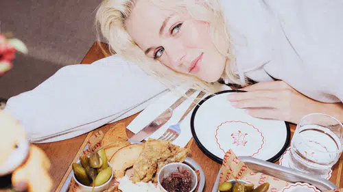 Türkiye'de Değişim Rüzgarı: Moda ve Gastronomi Şıklıkta Buluşuyor!