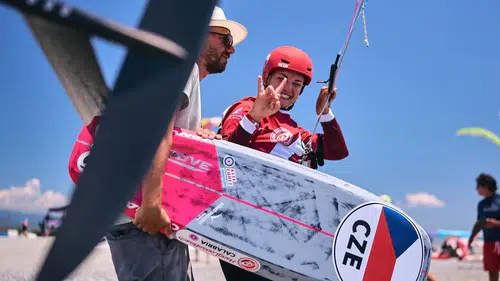 Goga Plajı'nda Kitefoil Masters Dünya Şampiyonası İçin Son Hazırlıklar Tamamlandı, Yarını Bekliyoruz!