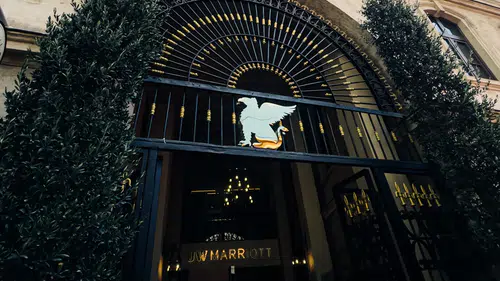 Sevgililer Günü'nde Aşkı ve Şehrin Güzelliklerini Birleştiren JW Marriott İstanbul Boğazı'nda Unutulmaz Bir Deneyim!