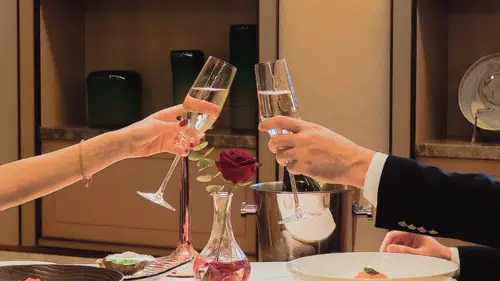 Aşkın En Zarif Yüzü: Address İstanbul'da Romantik Anlar