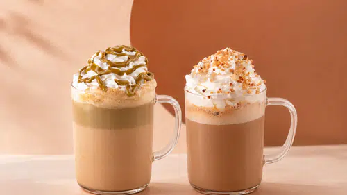 Sonbahar Rüzgarıyla Buluşan İki Yeni Tat: Coffee Factory'den Double Nut ve Double Pistachio Latte!