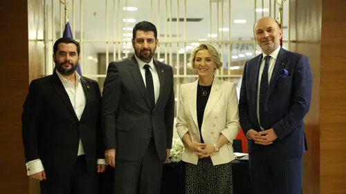 Bursa Nilüfer'de Dedeman Suites & Residences İçin İmzalar Heyecanla Atıldı!