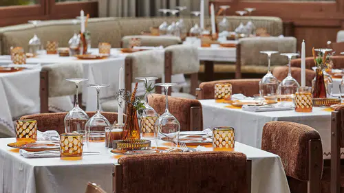 COZY'de Şubat Ayı Özel Etkinlikleri: Ünlü Şeflerle Birlikte Paylaşımcı Masa Deneyimi!