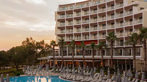 Yeni Sezon AKRA HOTELS’TE Bayram Coşkusu ile Kapılarını Açıyor!