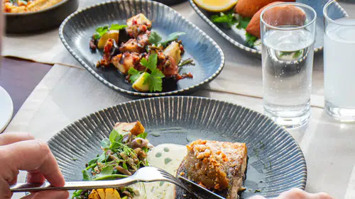 Conrad İstanbul Boğaziçi'nde 'Meyhane Akşamları' Keyfi Manzara Restoran'da Başlıyor!