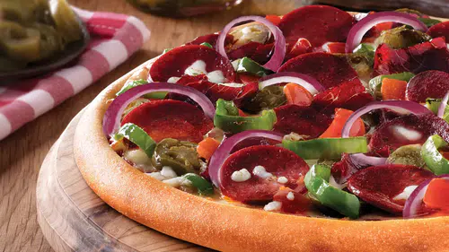 PizzaLazza'dan Et Tutkunlarına Özel: Eşsiz Etzza Pizza!