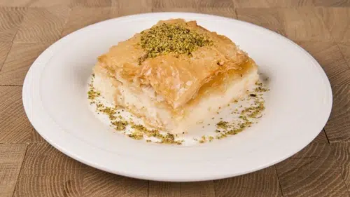 Yunanlar Laz Böreğine Sahip Çıktı!