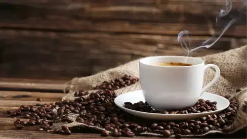 Kafeinli mi yoksa kafeinsiz kahve mi karaciğere daha faydalı