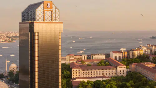 Ritz-Carlton İstanbul, Üç Farklı Kategori ile Global Başarı Ödüllerinde Öne Çıktı!