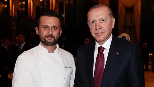 36. NATO Zirvesi’nin Şık Gala Yemeği: İki Michelin Yıldızlı Şef Fatih Tutak İmzası ile Sofraları Şenlendirdi